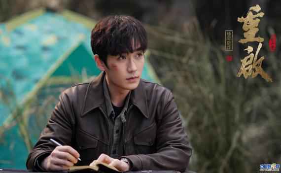 《重启之极海听雷》第二季上线 朱一龙双面形象赢肯定