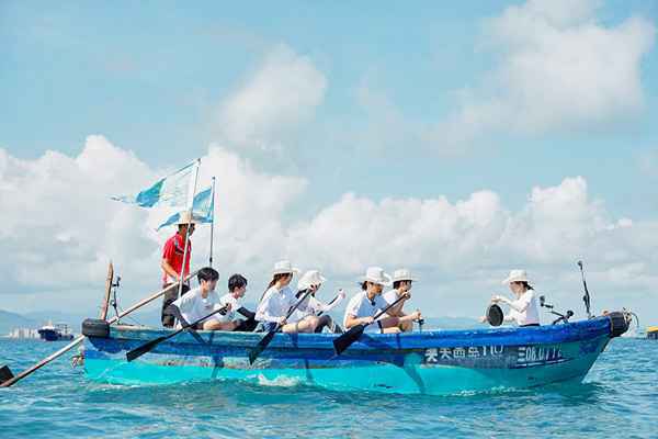 《完美的夏天》吴宣仪变身“怪力美少女”，“西岛浪五花”挑战龙舟赛