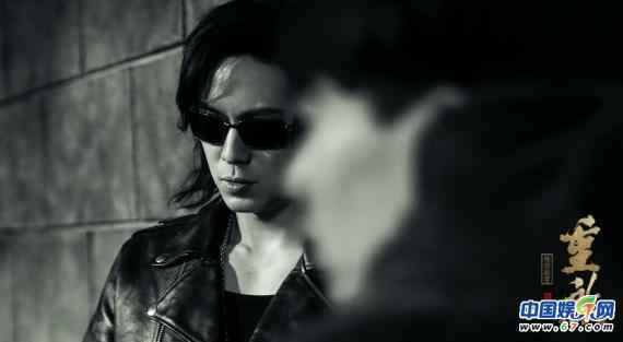 陈楚河《重启之极海听雷》第二季开播 化身直播博主探秘古墓