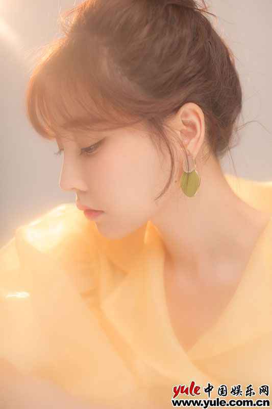 冯提莫单曲《摩托》上线 甜蜜计划惊喜九月