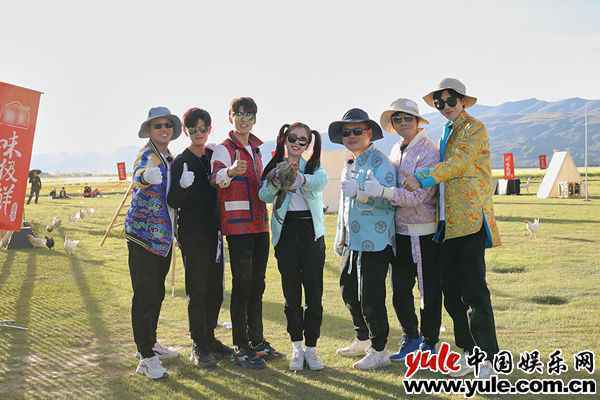 《极限挑战宝藏行》开启登山特训 高原藏香鸡“征服”极挑团