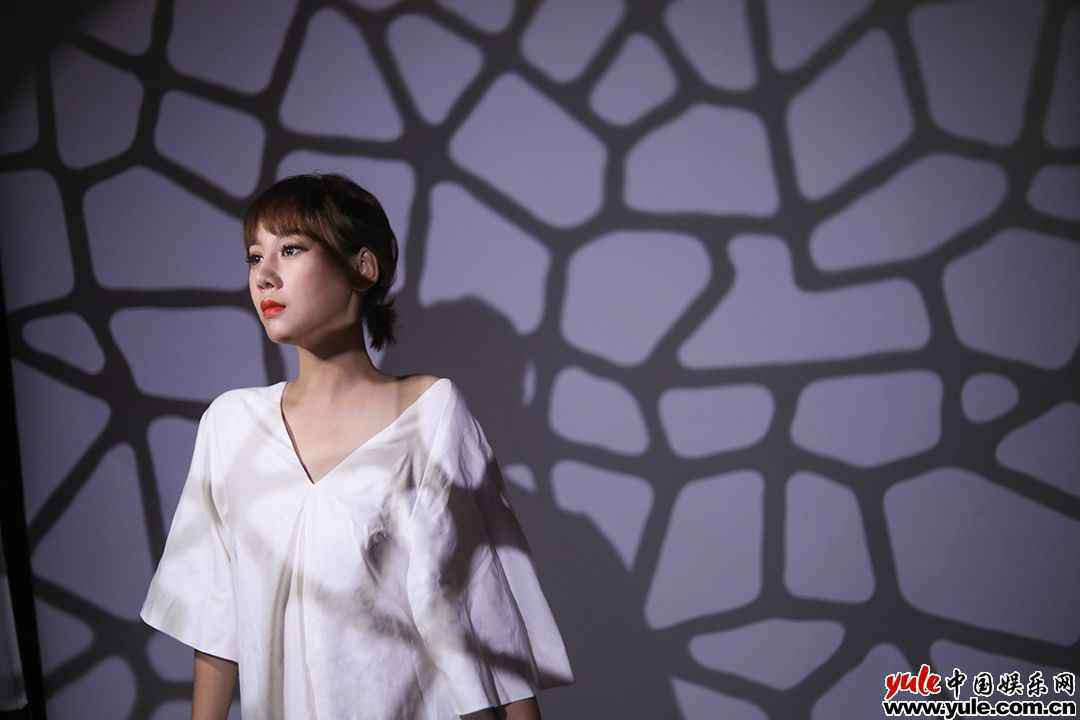 王梓琼新单曲《红娘》今日上线 另类诠释爱的意义