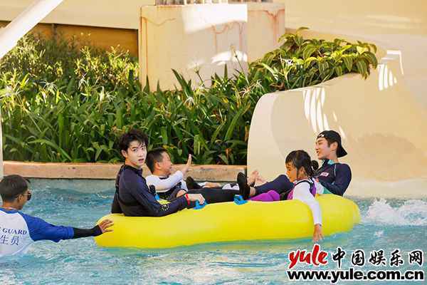 《完美的夏天》出岛寻梦 李汶翰变身“海王”挑战高台跳水