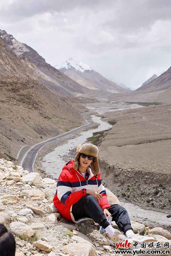 《极限挑战宝藏行》冲顶珠峰大本营 极挑团分享感动时刻