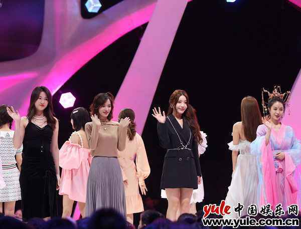 强势和温柔是否矛盾？《非诚勿扰》探讨恋人间的“相似”和“互补”