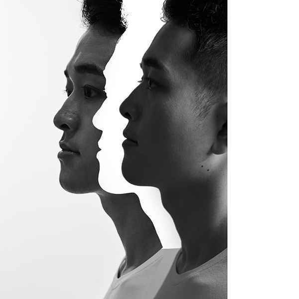 原创音乐人巴一柒新歌《复杂》强势霸榜 字字动情获好评