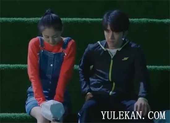 《冰糖炖雪梨》棠雪初恋是黎语冰吗？黎语冰喜欢的是谁？