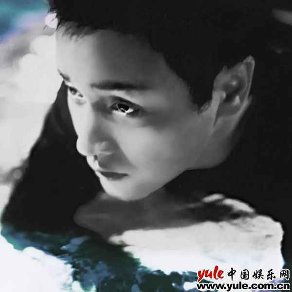 环球唱片重铸张国荣不朽经典 《REVISIT》现已上线