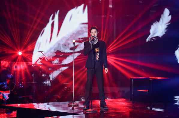 东方卫视《我们的歌》阿云嘎周深同台“互怼” 费玉清李克勤秀舞姿