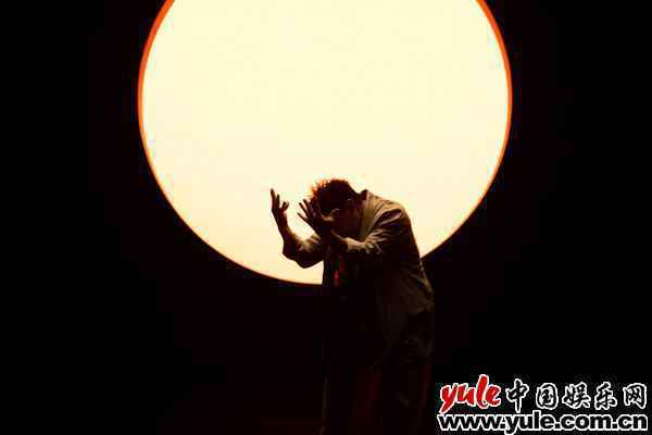 《致明日的舞》MV 陈奕迅首跳现代舞