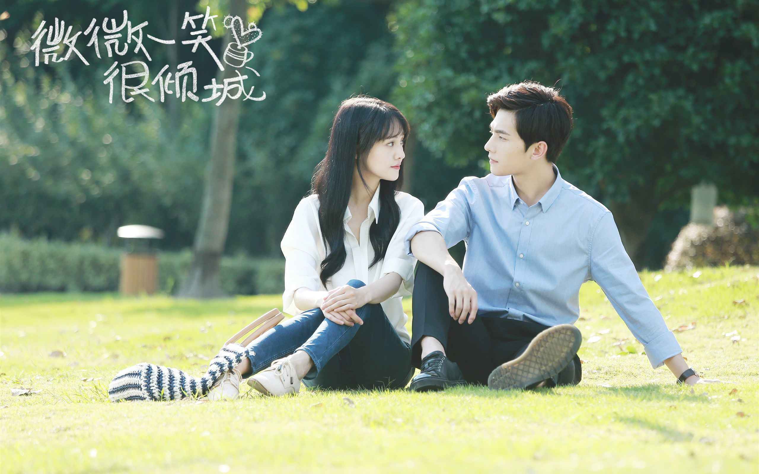 杨洋、迪丽热巴最新路透曝光,俊男靓女CP感超强,引观众期待!