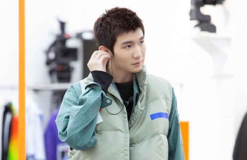 王源参加《潮流合伙人》，尽显温柔，不愧是王小源