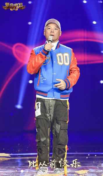 巫启贤回归《蒙面唱将猜猜猜》 综艺老顽童大秀唱功实力揭面