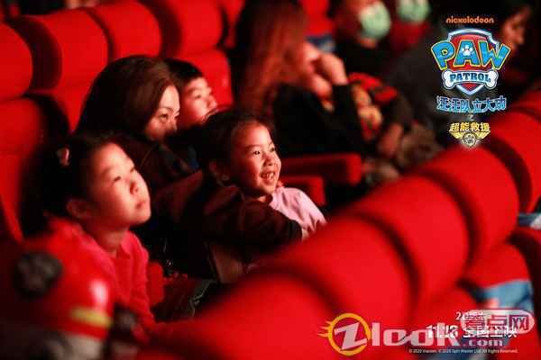 汪汪队空降《汪汪队立大功之超能救援》首映活动 大小观众好评如潮