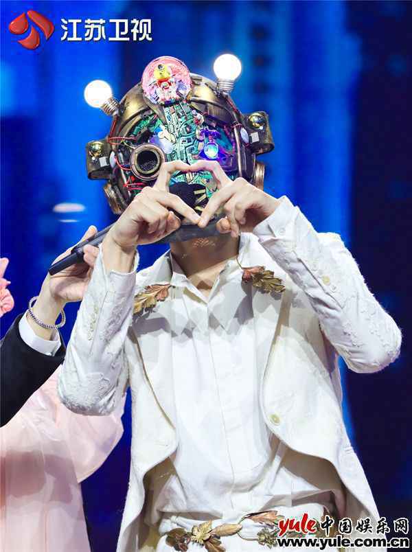 8埃尼阿克3 小沈阳王子异惊喜揭面 “蒙面军师”“星际少女”安利伪装小妙招