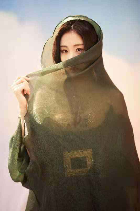 张碧晨《我们的歌》再唱金曲 诠释异域飞仙的《神奇》