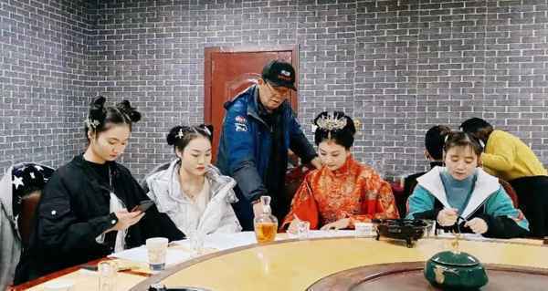 姜蓉蓉主演微电影《九牧皇家鹿胶》，颜值太高超有范