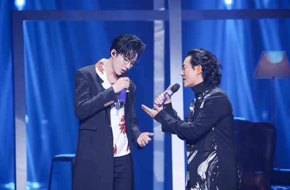 东方卫视《我们的歌》玩转金曲 勤深深高能反转震撼全场