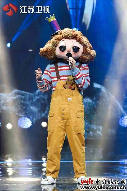 蒙面男团集体热舞活力开场 六位唱将甜蜜配对联袂欢唱