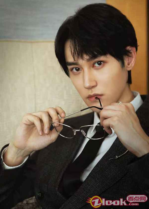 汪铎直言《晴雅集》分饰两角压力大 诠释暖心守护心