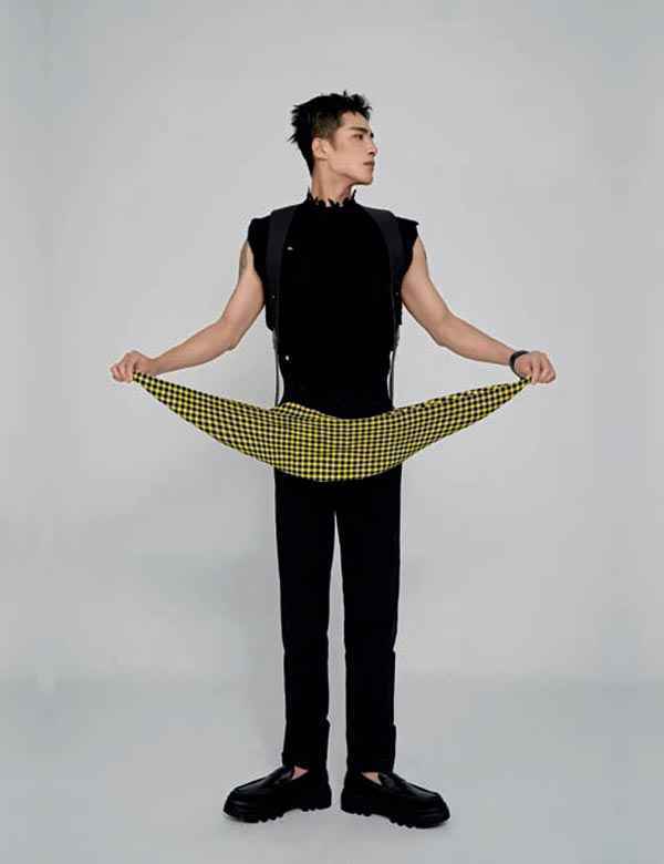 姜潮 | 台上我很燃，台下我很甜