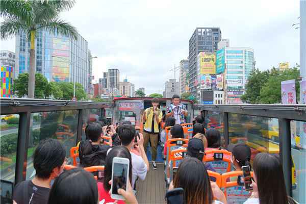 鼓鼓吕思纬北流观光巴士启动