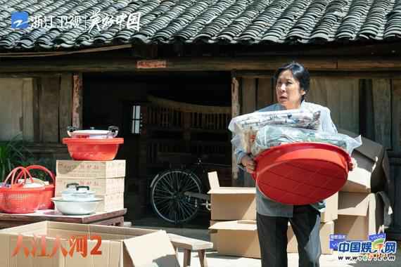 用理想的光点亮奋斗的前路 浙江卫视《大江大河2》热播获好评