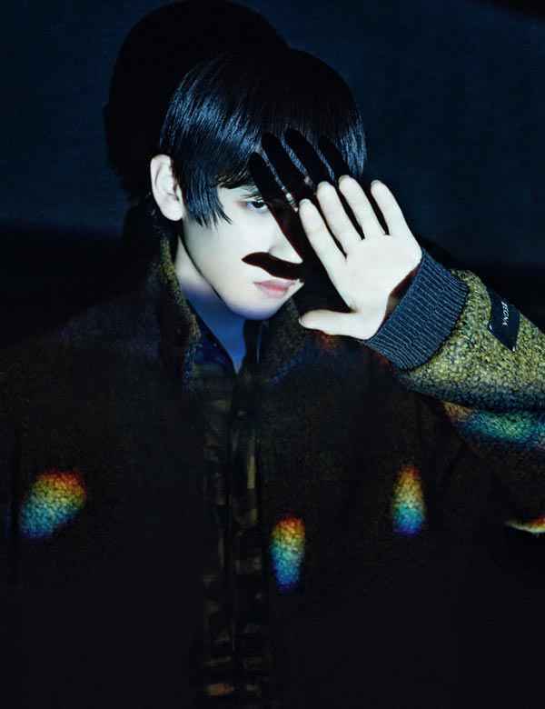 胡春杨 | 孤独星球上的爱与热