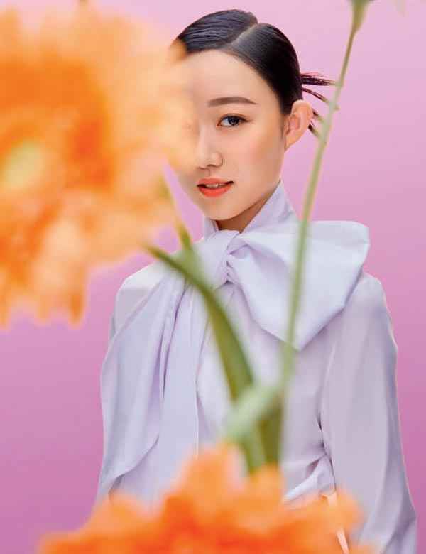 宝藏女孩,踏浪而来