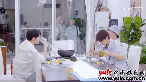 S.K.Y天空少年综艺感爆棚 《blueblue的少年》上演海岛别墅爆笑整蛊