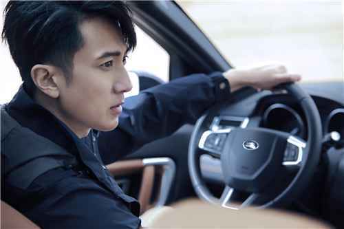 吴尊完美形象商业价值持续飙