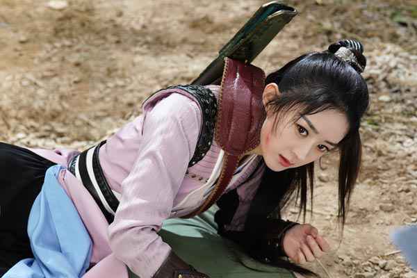 赵丽颖《有翡》持续热播 周翡笑泪演绎热血江湖