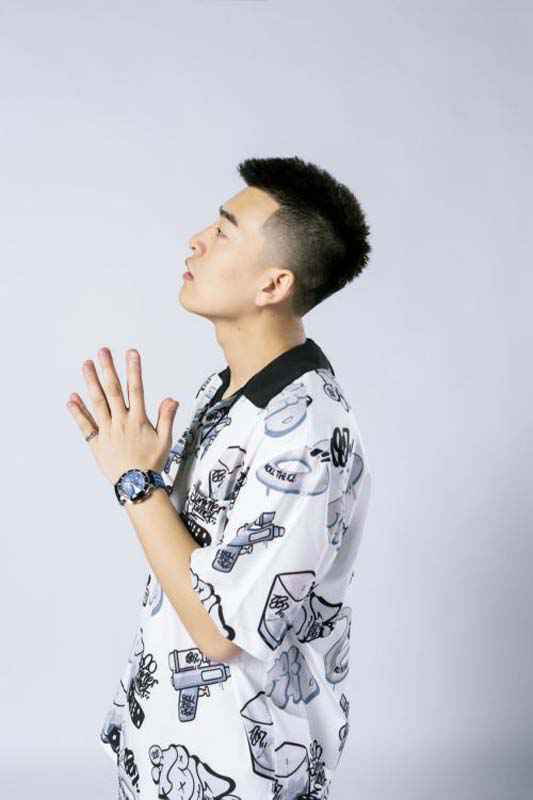 王晨宇IceCraz诚意之作终于来袭 潇洒《街娃儿》迎面而来