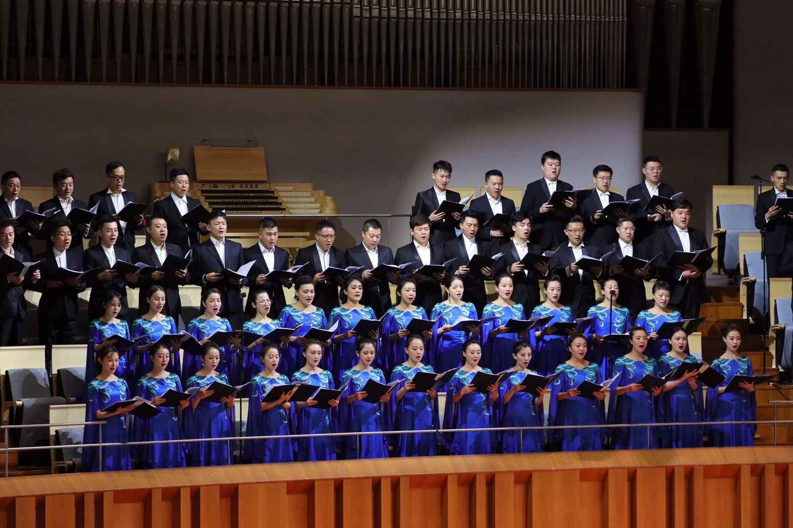 《华韵新声-唱支心歌给党听》音乐会让经典老歌焕发新活力