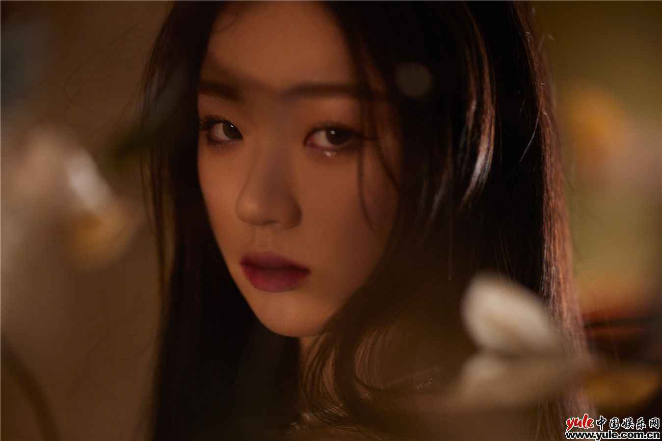 单依纯《在夜里跳舞》柔情上线 城市角落浇铸一人舞台