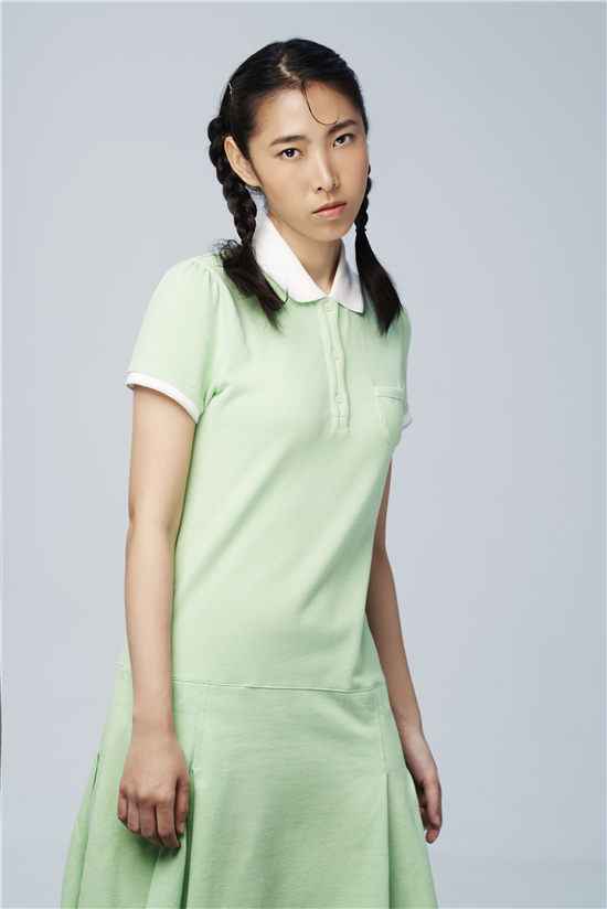 王若琳演绎60至80年代经典情歌