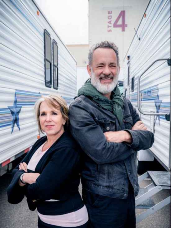 一大波北美新片延档！《007：无暇赴死》《鹿角》《比得兔2》《神秘海域》