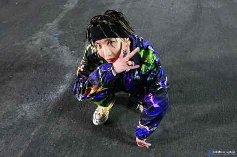 J-Hope〈Chicken Noodle Soup〉人气狂飙 MV 未满一个半月已破亿！