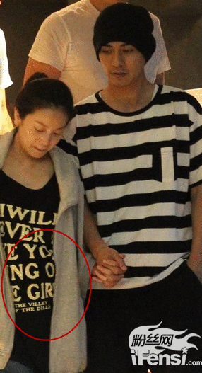 周渝民当爹啦!夫妻双双挺孕肚