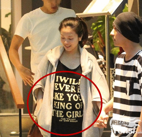 周渝民当爹啦!夫妻双双挺孕肚