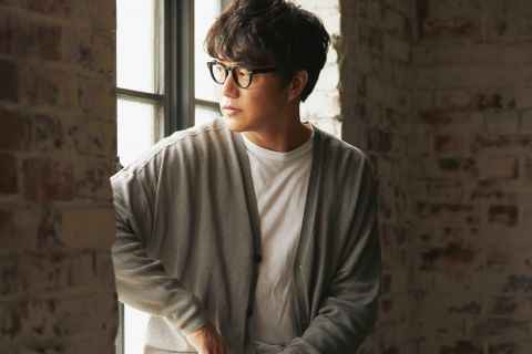 睽违两年 成始璄浪漫新歌〈And We Go〉今日发行！