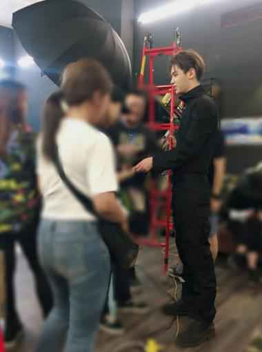 组图：芒果“吃鸡”真人秀开录 张翰程潇justin丁泽仁等加盟