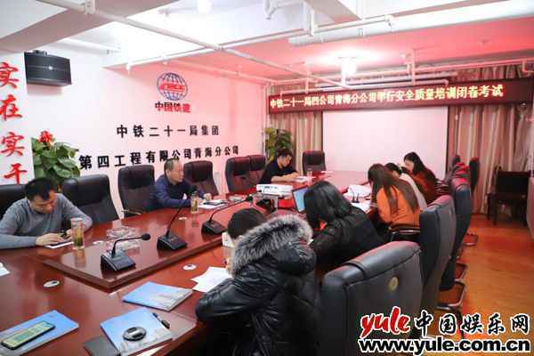 “抒情匠人”圭贤将于今天下午5点正式发行新曲《Moving On》音源和MV!