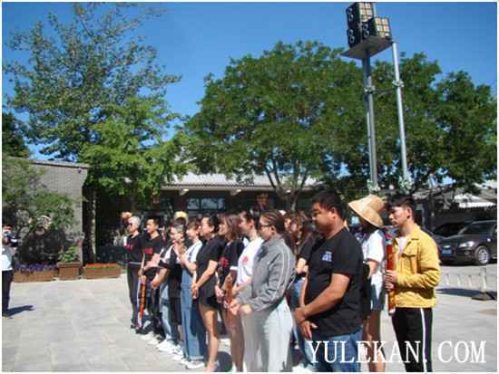 《YI無反顧》学员整装待发 正能量回馈社会