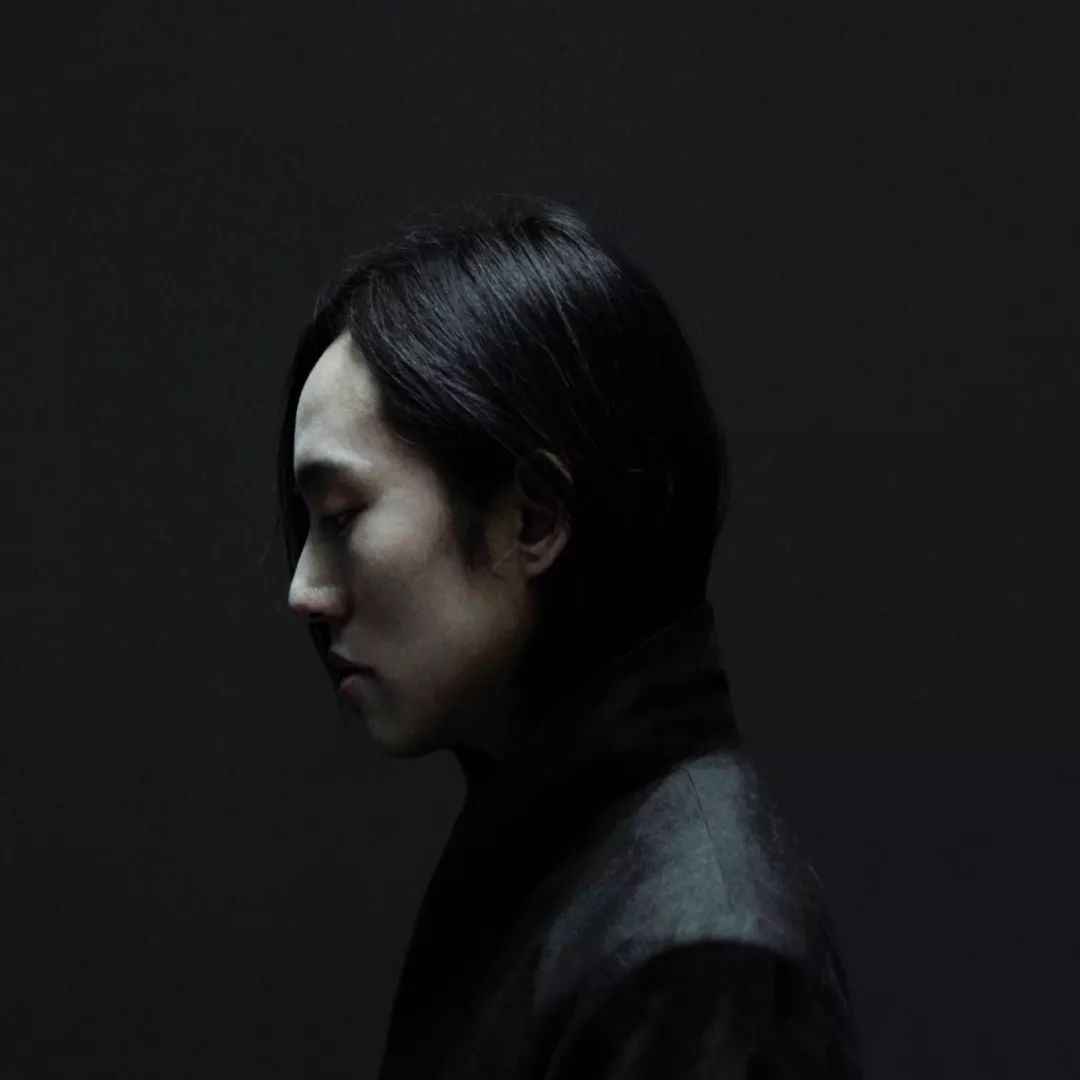 这支MV绝美！邱比发布新歌，优雅气质让人目不转睛