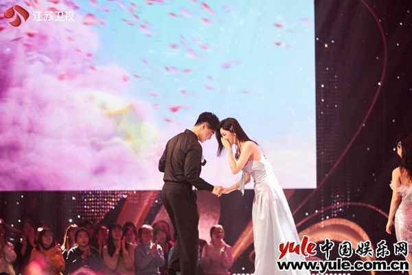 爱情“催化剂”：袁咏仪的那些“神助攻”