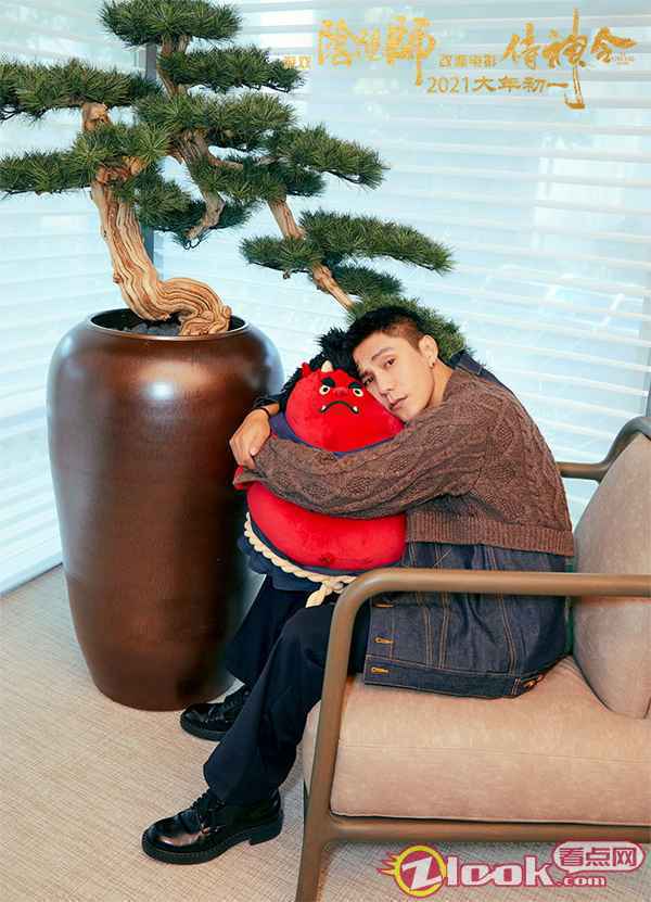 “美强憨”陈坤重演晴明与鬼赤对戏 《侍神令》影游“神仙联动”