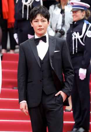 刘维率闺蜜团南法取真经 边走边拍微综艺《闺蜜说》亮相戛纳电影节开幕式红毯