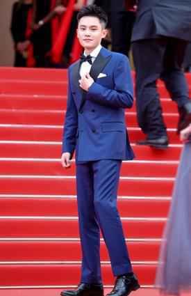 刘维率闺蜜团南法取真经 边走边拍微综艺《闺蜜说》亮相戛纳电影节开幕式红毯