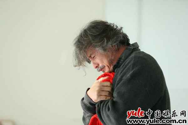 天后孙燕姿邀金钟视帝李铭顺跨刀演出新歌《余额》MV